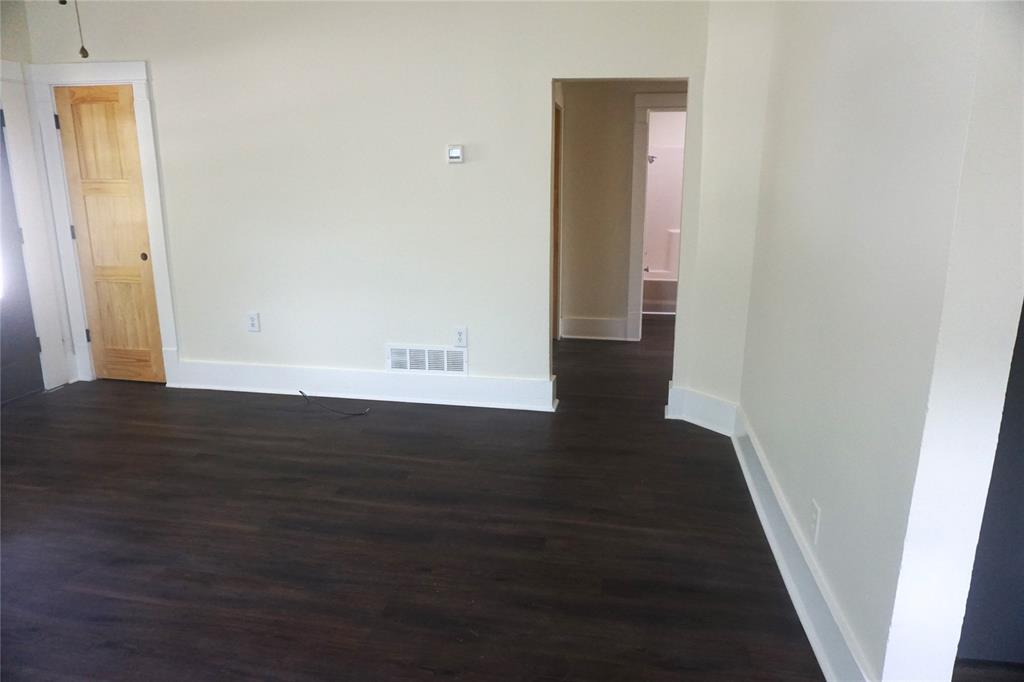 424 West Tennessee Street Sherman, TX 75090 - Photo 5 of 19