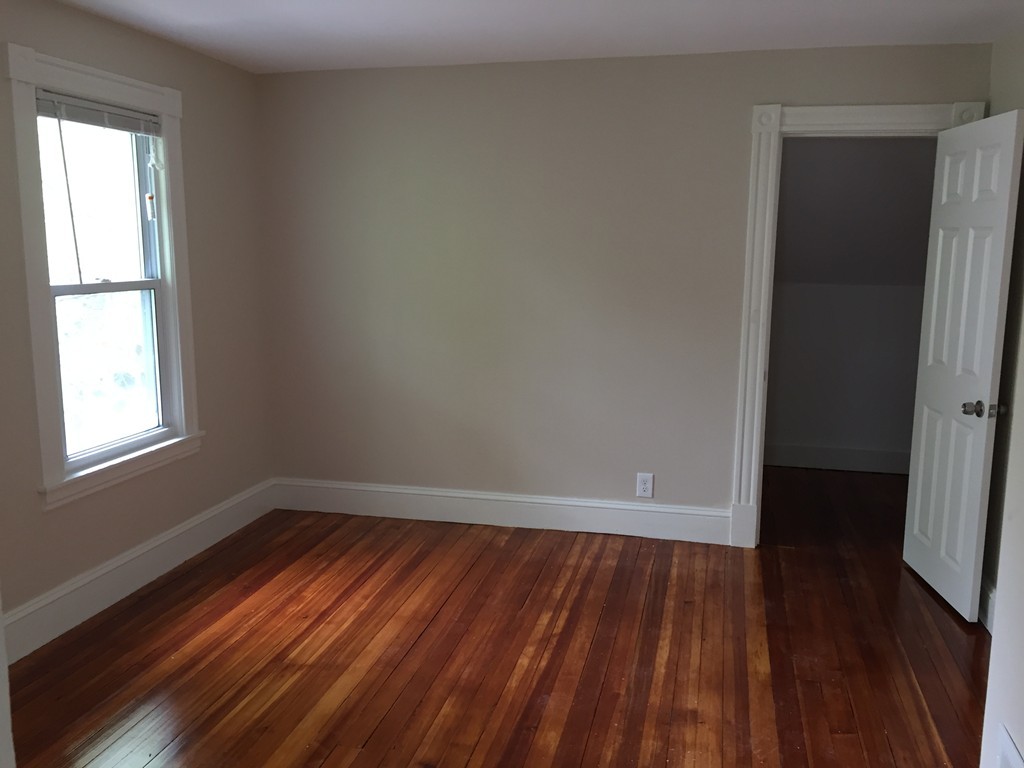 116 Hastings Street Springfield, MA 01104 - Photo 9 of 11 Gallery Image 9