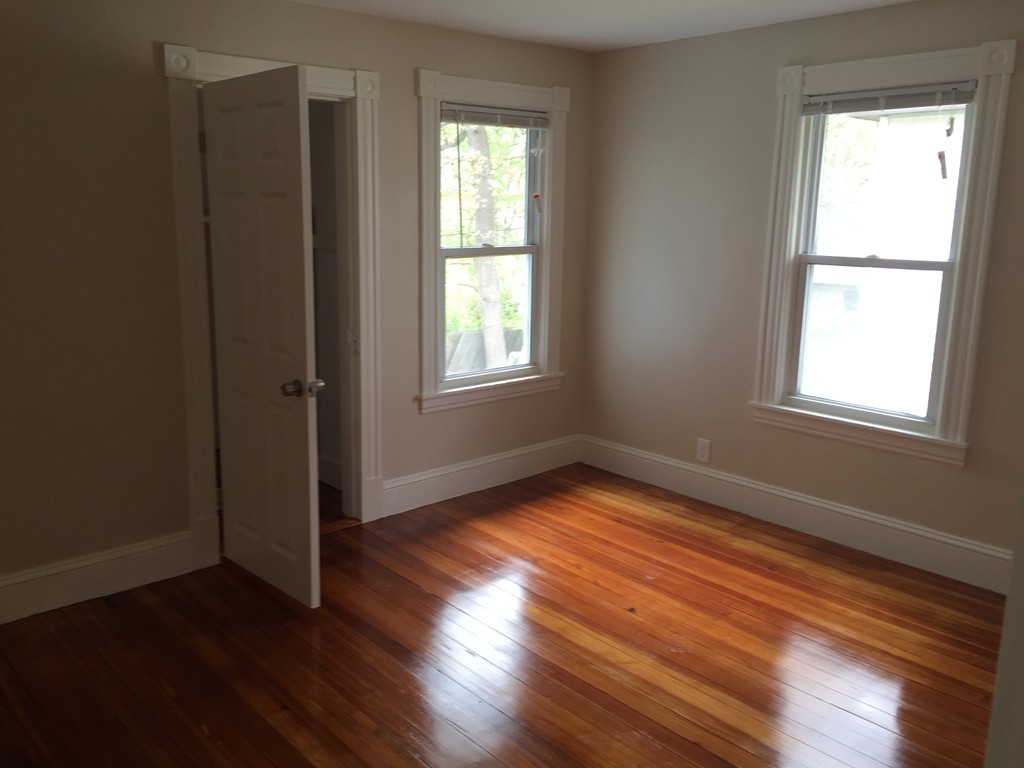116 Hastings Street Springfield, MA 01104 - Photo 10 of 11 Gallery Image 10
