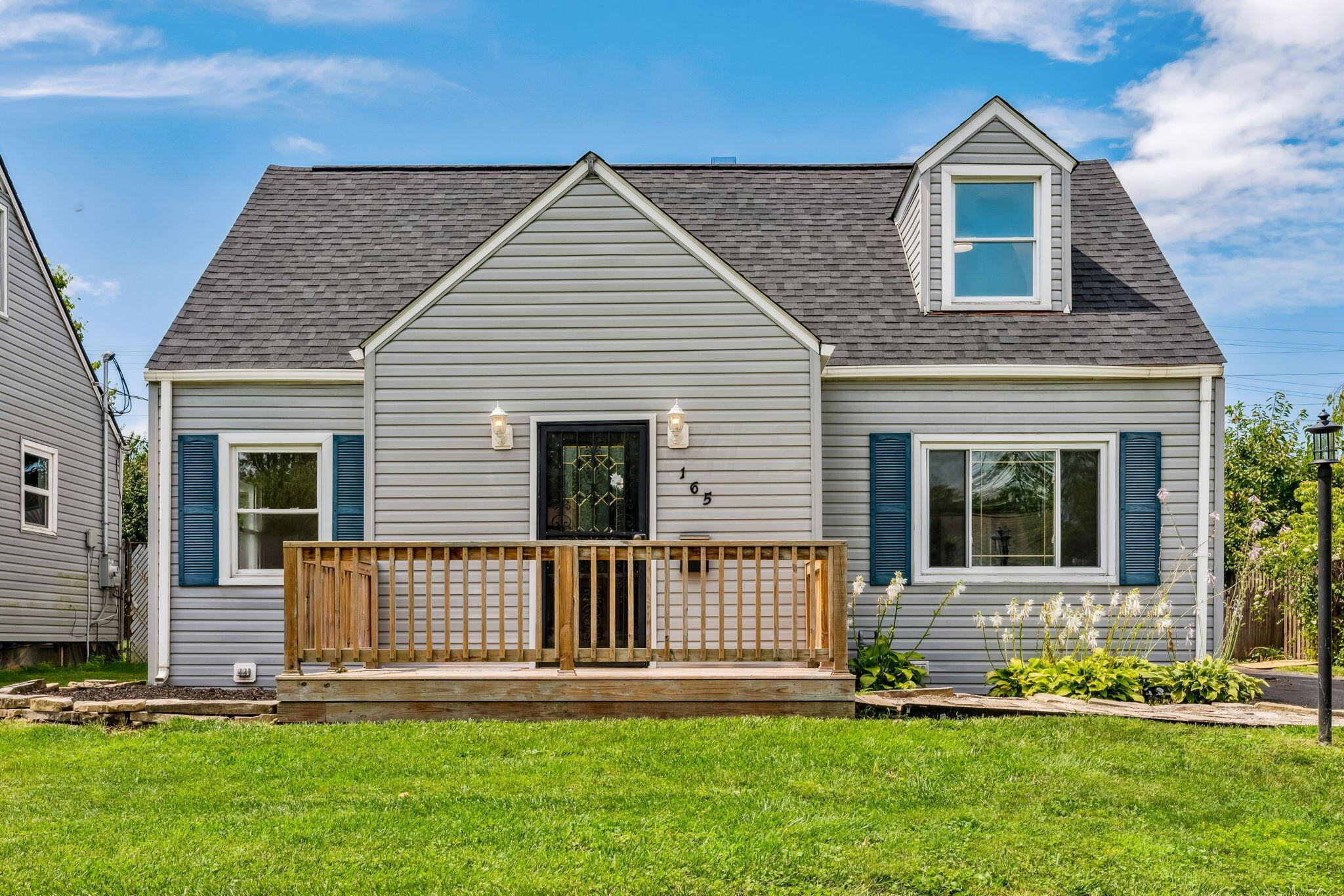 165 South Ashburton Road Columbus, OH 43213 - Photo 1 of 43 1-web-or-mls-165-s-ashburton-rd