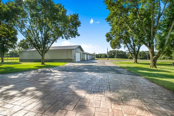 $1,250,000 | 22546 182nd Avenue, Cold Spring, MN 56320