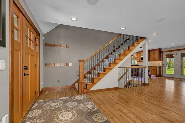 $1,250,000 | 22546 182nd Avenue, Cold Spring, MN 56320