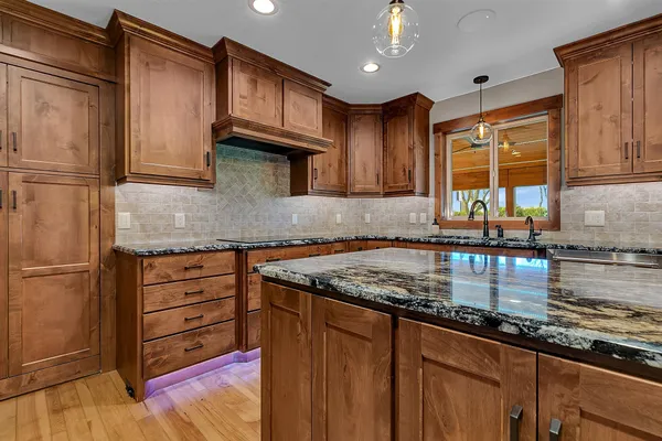 $1,250,000 | 22546 182nd Avenue, Cold Spring, MN 56320