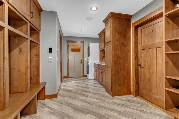 $1,250,000 | 22546 182nd Avenue, Cold Spring, MN 56320