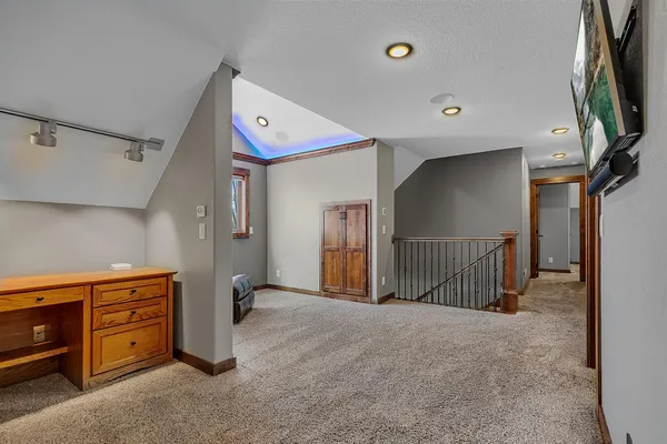 $1,250,000 | 22546 182nd Avenue, Cold Spring, MN 56320