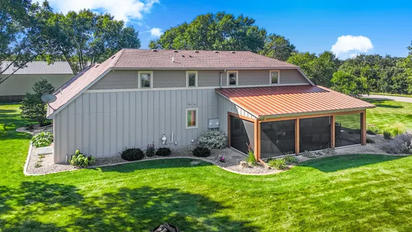 $1,250,000 | 22546 182nd Avenue, Cold Spring, MN 56320