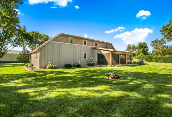 $1,250,000 | 22546 182nd Avenue, Cold Spring, MN 56320