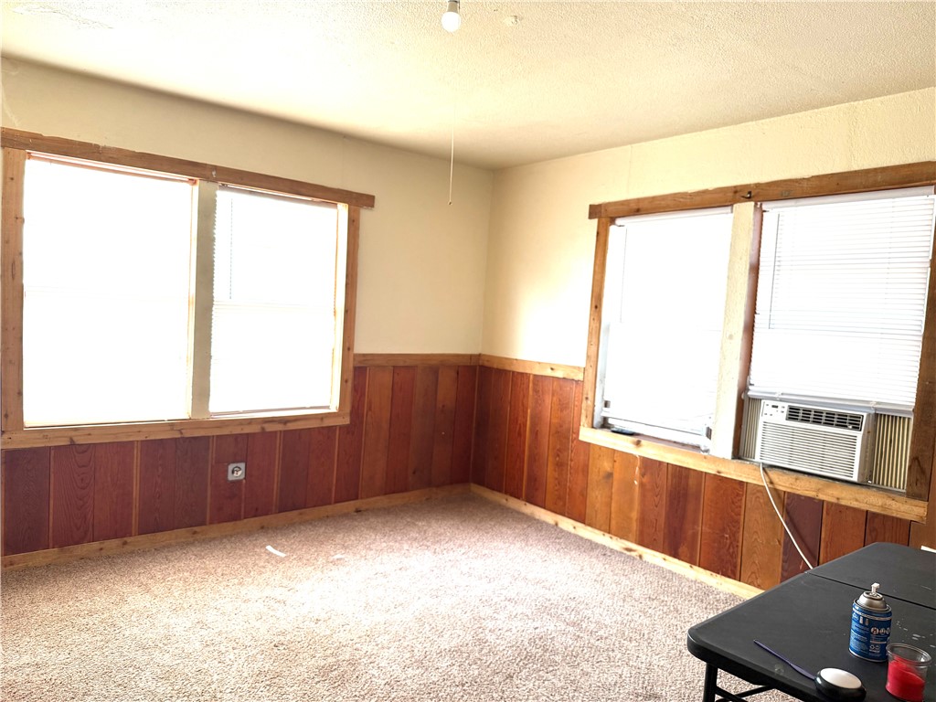 147 County Road 153 Alice, TX 78332 - Photo 15 of 23 an empty room with windows