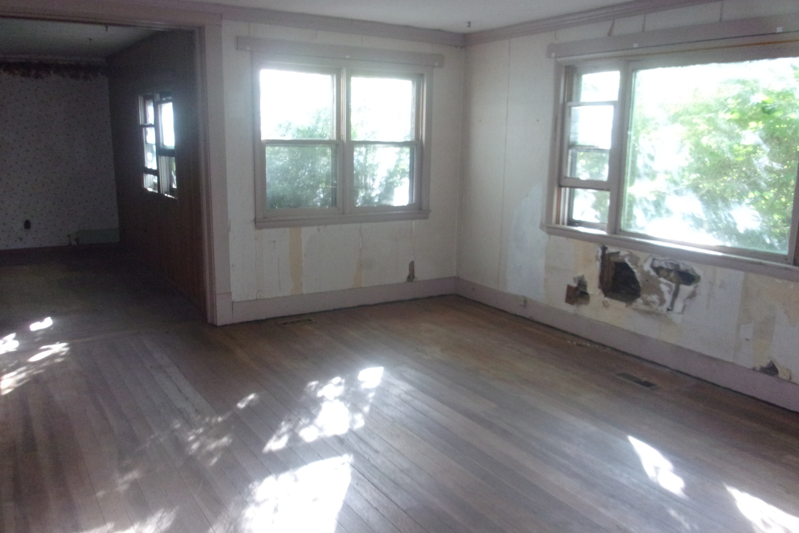 34812 North 880 E Road Potomac, IL 61865 - Photo 8 of 8 a view of empty room with wooden floor and fan