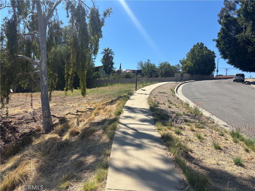 8901 Camino Predera Rancho Cucamonga, CA 91730 - Photo 8 of 11