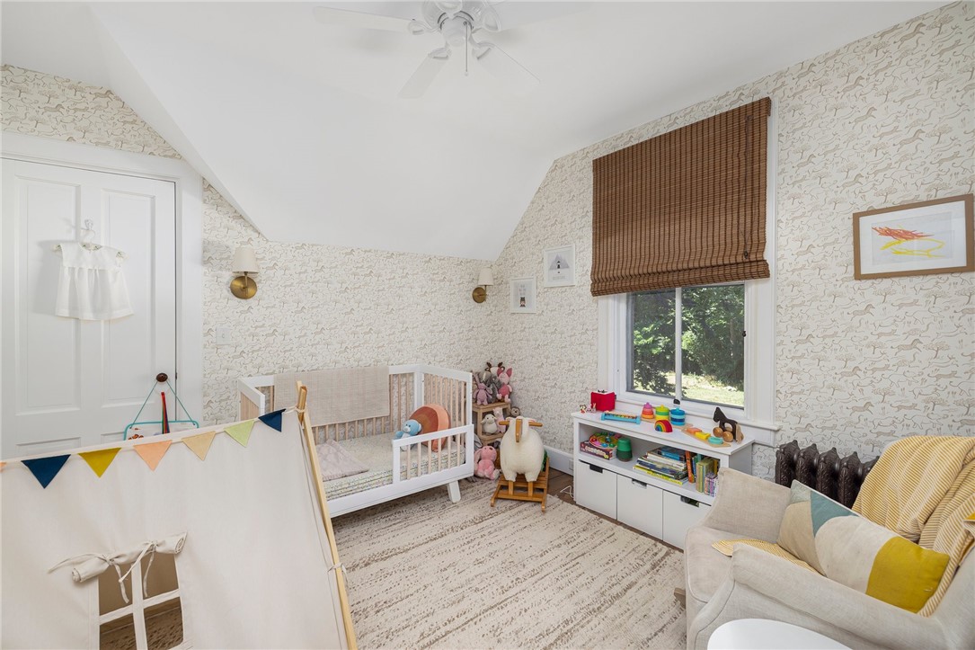 60 Poppasquash Road Bristol, RI 02809 - Photo 23 of 42