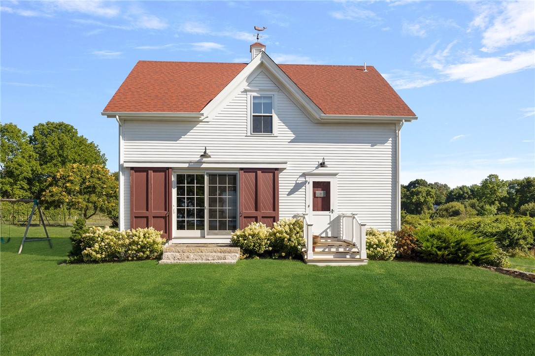 60 Poppasquash Road Bristol, RI 02809 - Photo 25 of 42