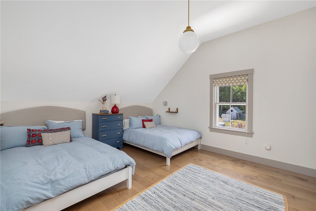 60 Poppasquash Road Bristol, RI 02809 - Photo 31 of 42