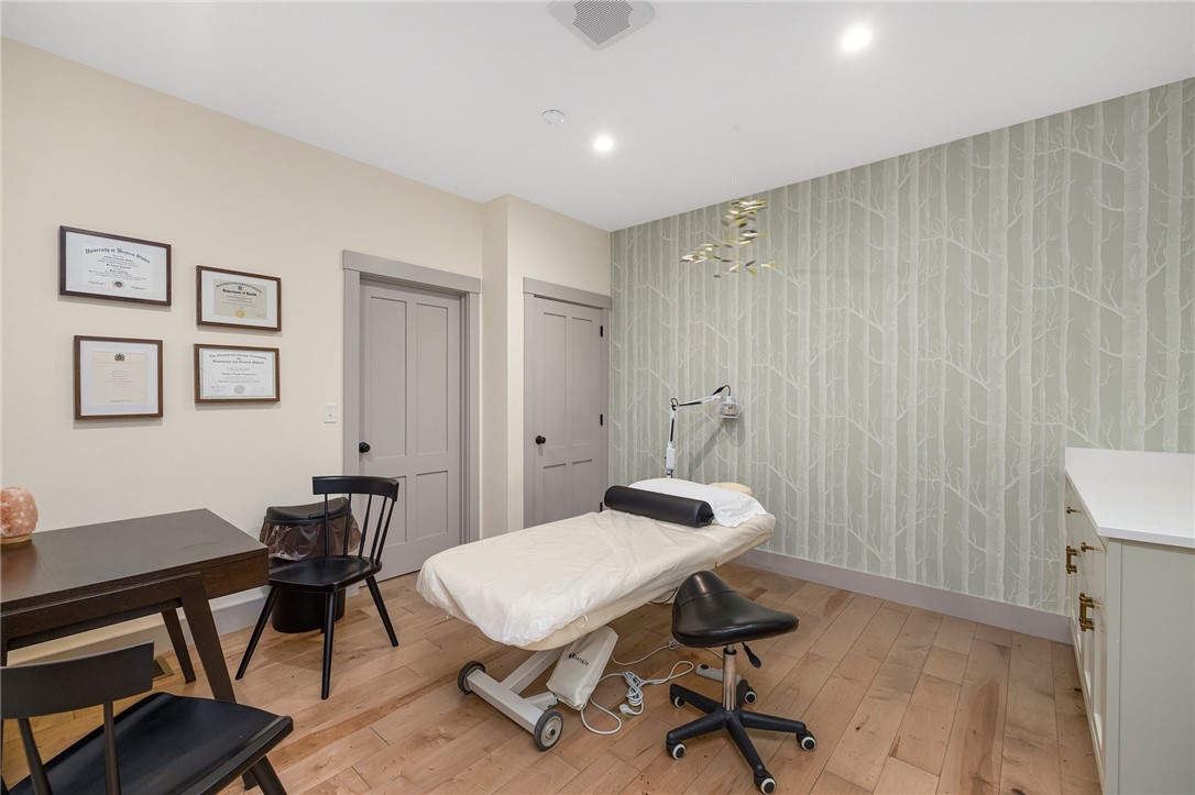 60 Poppasquash Road Bristol, RI 02809 - Photo 36 of 42