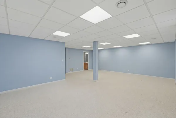 $389,000 | 1063 Inverness Drive, Antioch, IL 60002