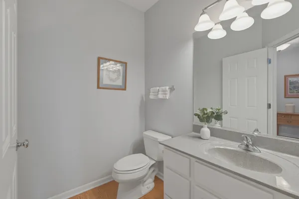 $389,000 | 1063 Inverness Drive, Antioch, IL 60002