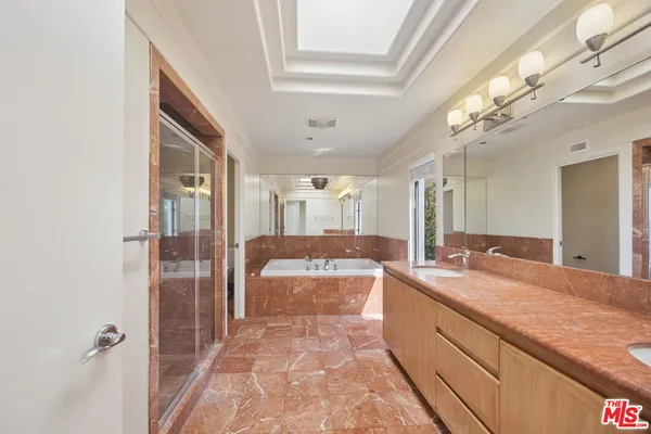 $6,900 | 21323 Rambla Vista, Unit 2, Malibu, CA 90265