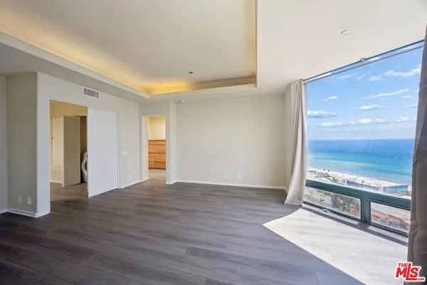 $6,900 | 21323 Rambla Vista, Unit 2, Malibu, CA 90265