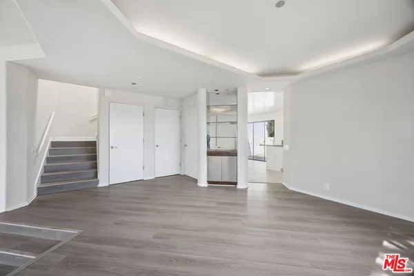 $6,900 | 21323 Rambla Vista, Unit 2, Malibu, CA 90265