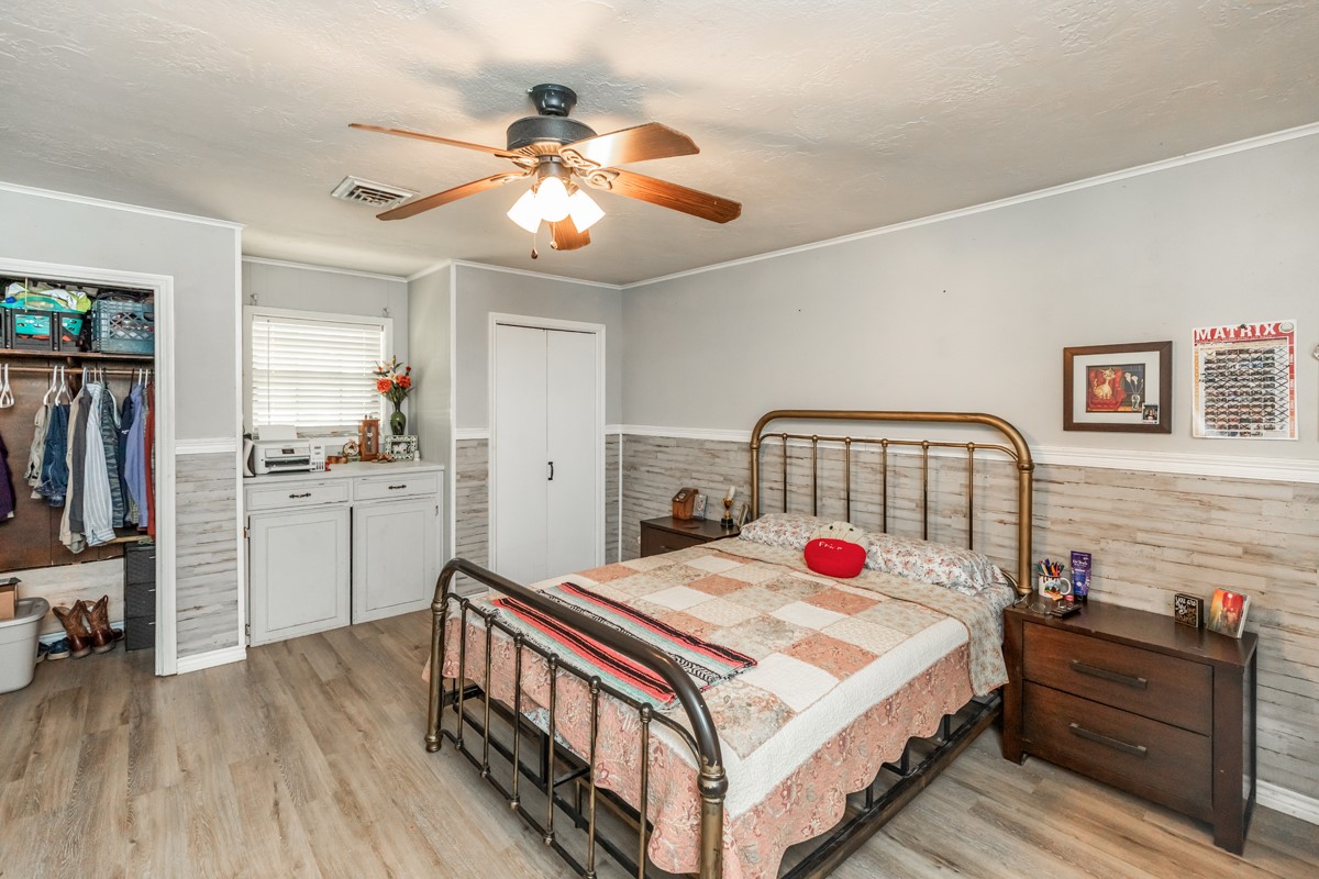 15838 Phend Road Hamshire, TX 77622 - Photo 17 of 38