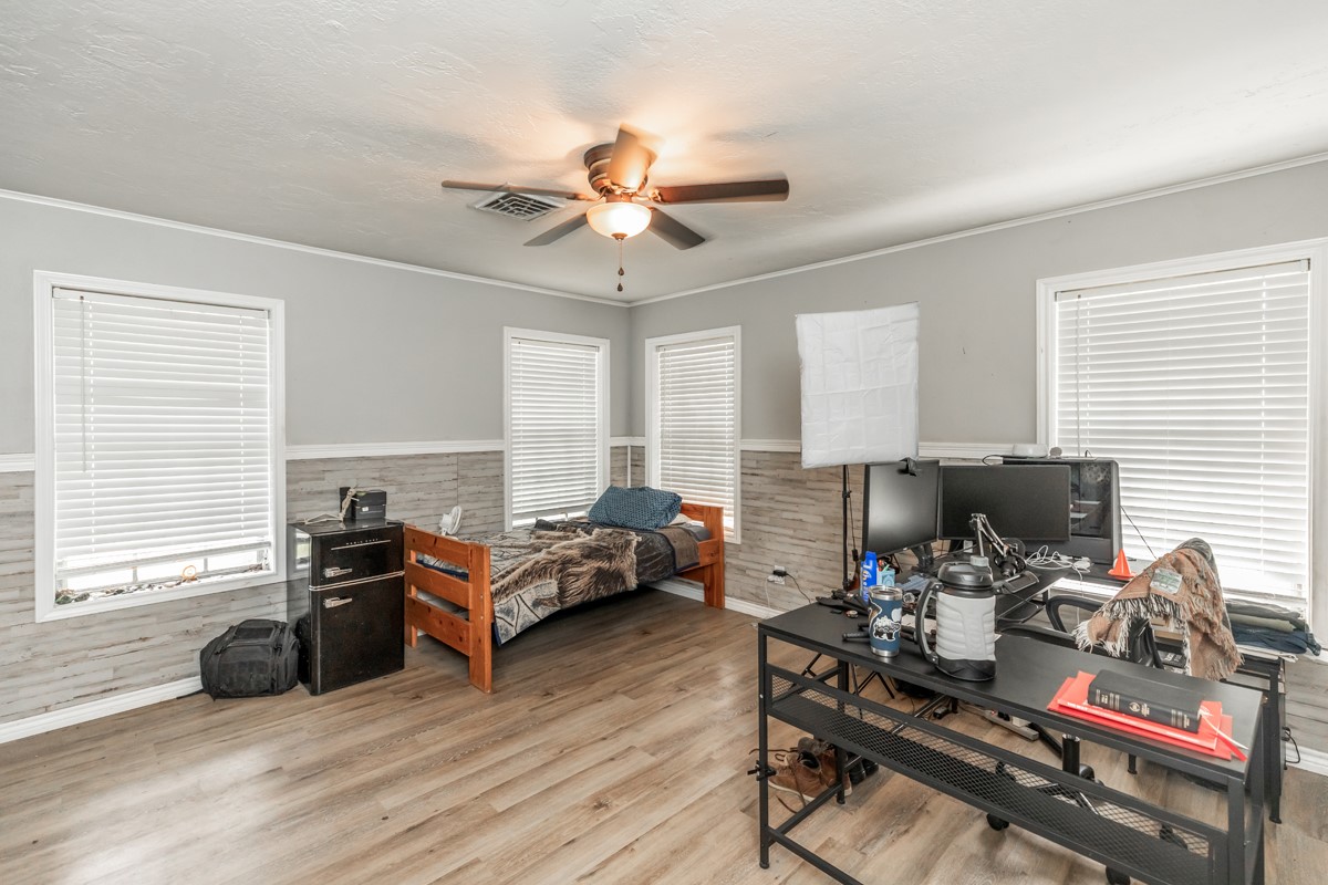 15838 Phend Road Hamshire, TX 77622 - Photo 23 of 38