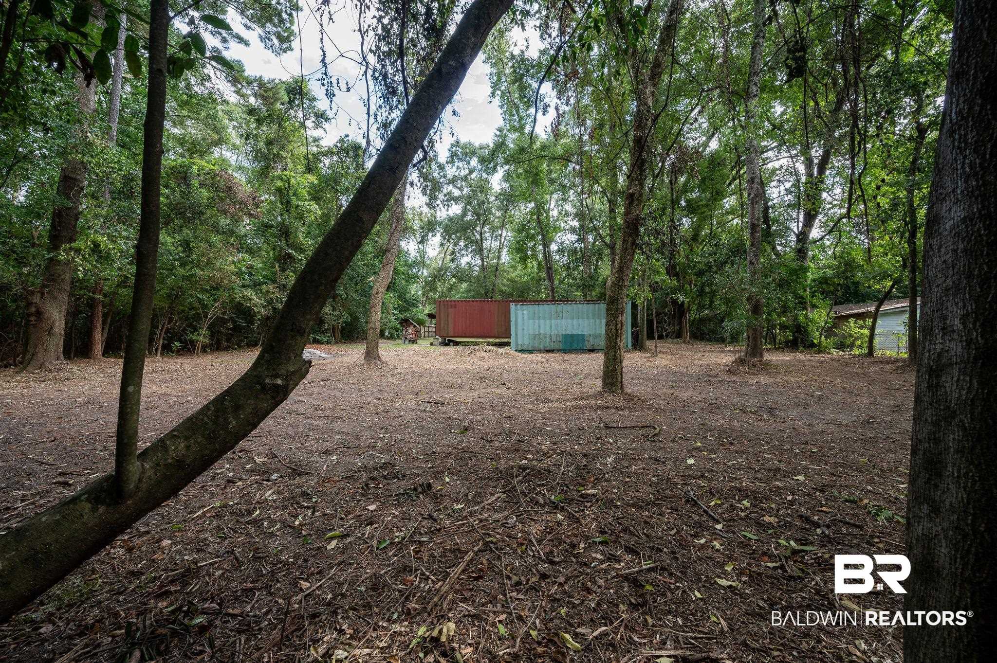 2318 Burgett Road Mobile, AL 36605 - Photo 13 of 26 View of yard