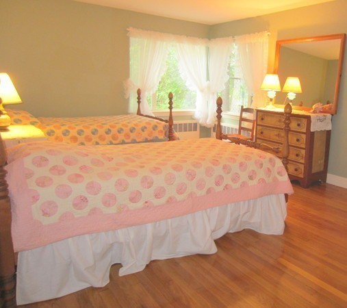 12 Oak Knoll Road Lincoln, MA 01773 - Photo 11 of 25 Gallery Image 11