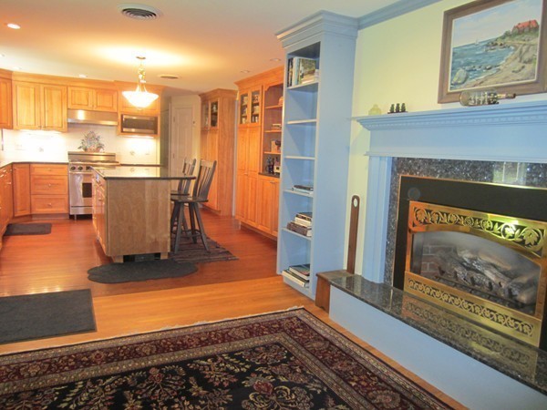 12 Oak Knoll Road Lincoln, MA 01773 - Photo 21 of 25 Gallery Image 21