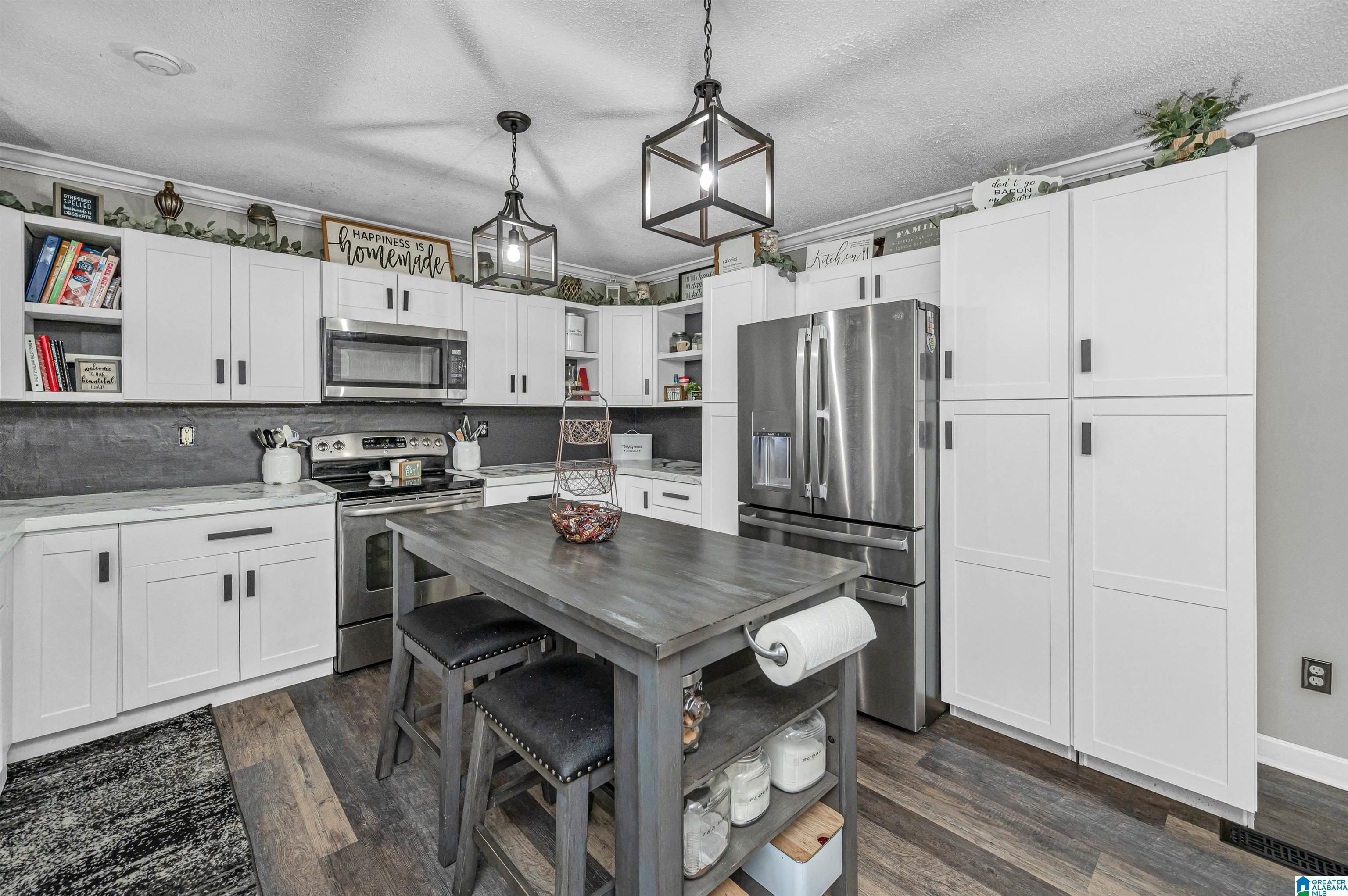 8281 Bluff Ridge Road Bessemer, AL 35022 - Photo 13 of 36 Gallery Image 13