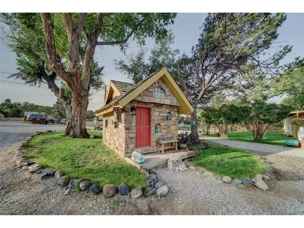 $1,950,000 | 9795 Highway 50, Howard, CO 81233