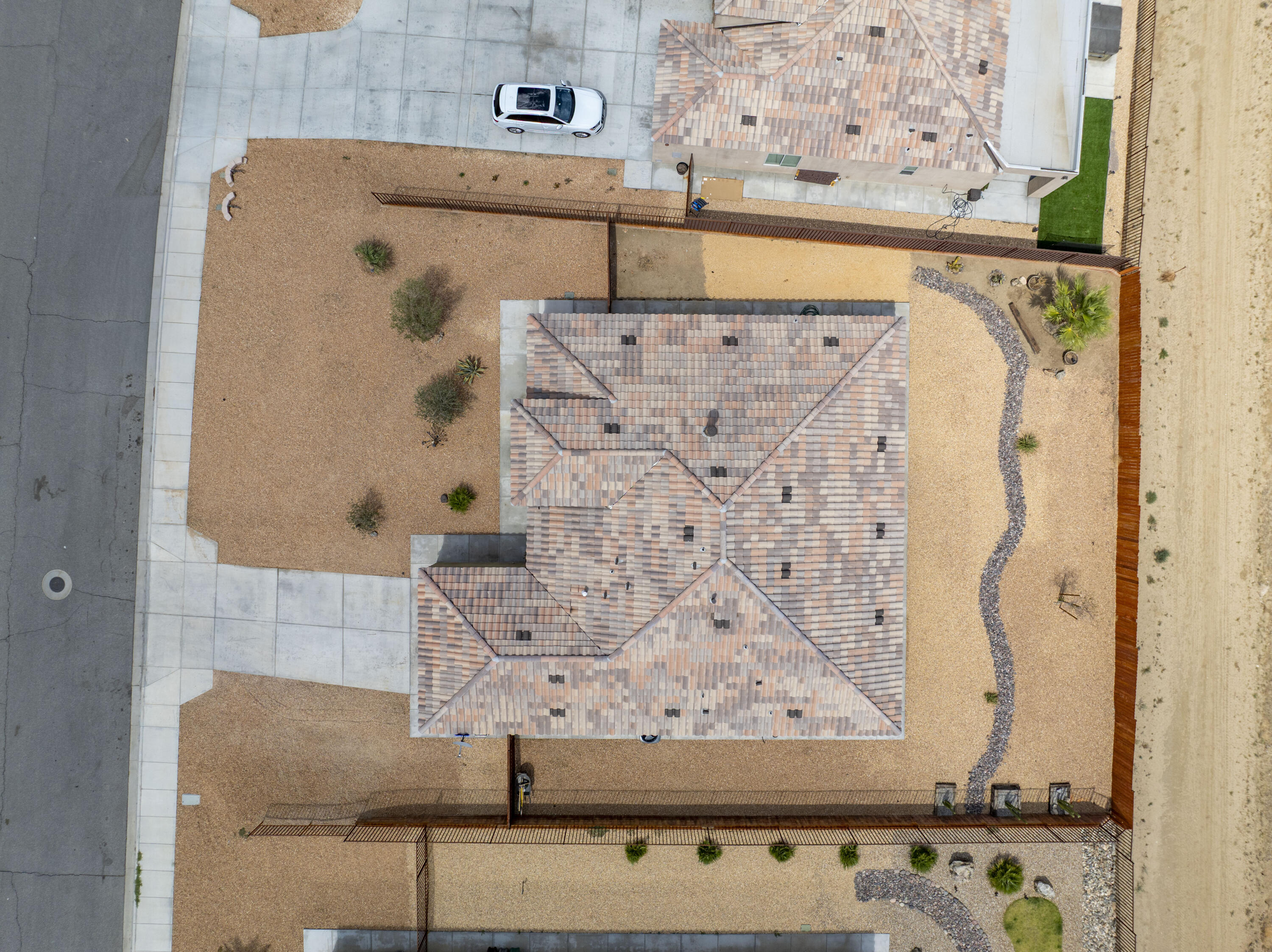 8680 Monument View Drive Yucca Valley, CA 92284 - Photo 48 of 51 a bathroom with a bathtub and shower