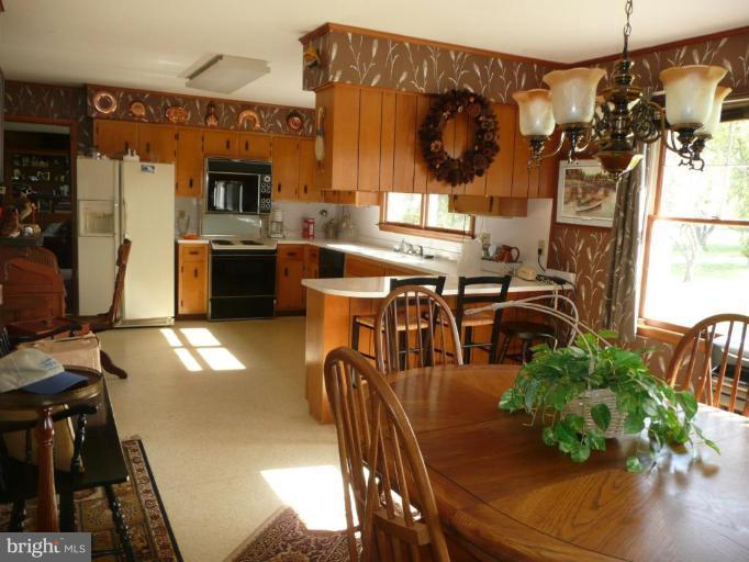 716 Twin Point Cove Road Cambridge, MD 21613 - Photo 13 of 23 Kitchen #3