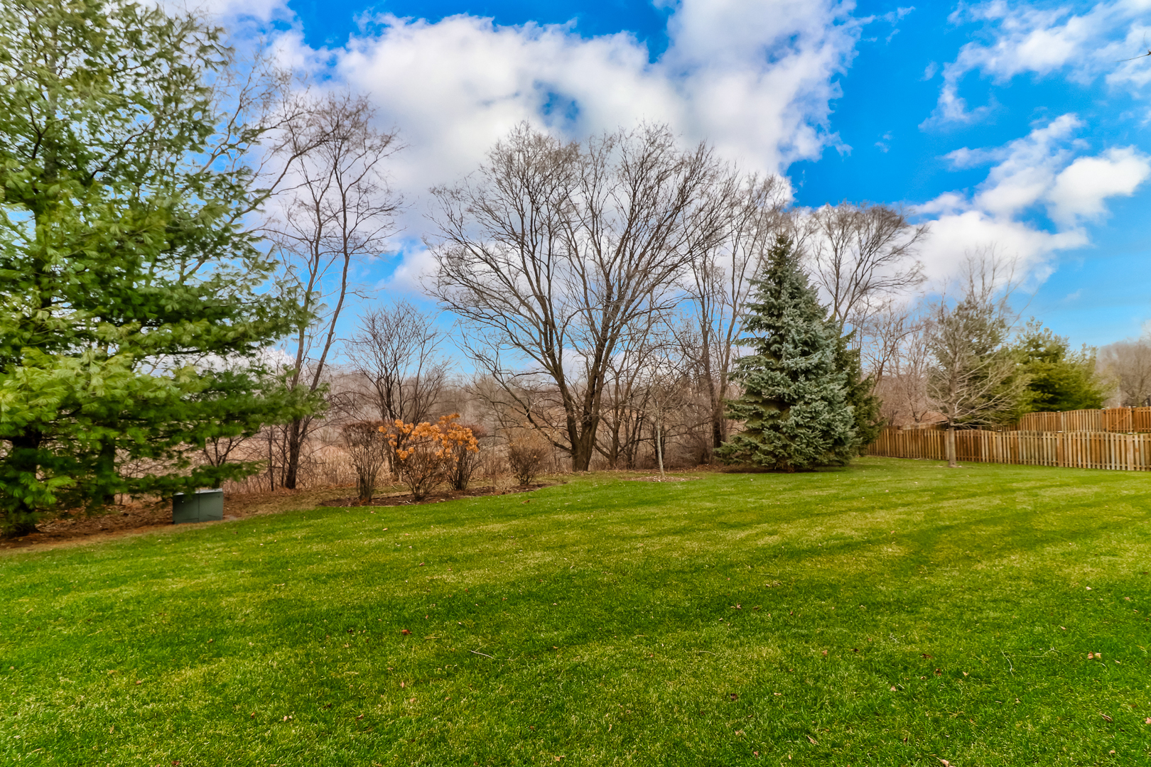 987 Oak Ridge Boulevard Elgin, IL 60120 - Photo 25 of 28