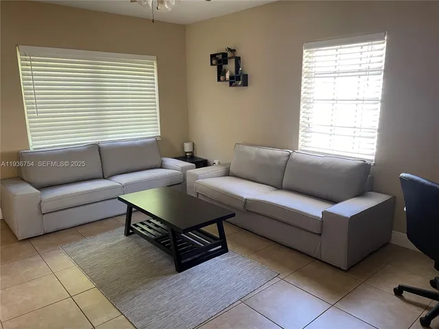 $2,300 | 1414 Northeast 178th Street, North Miami Beach, FL 33162