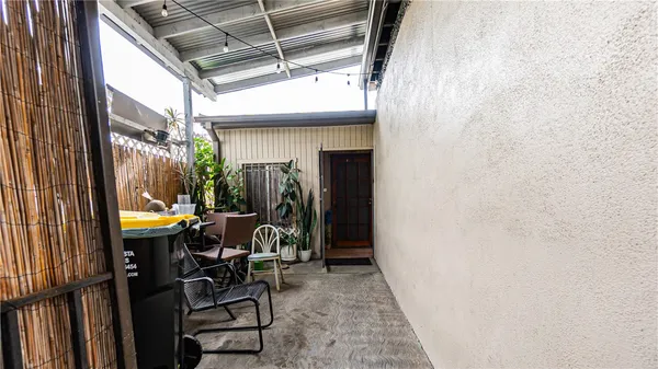 $899,999 | 4656 Floral Drive, Los Angeles, CA 90022