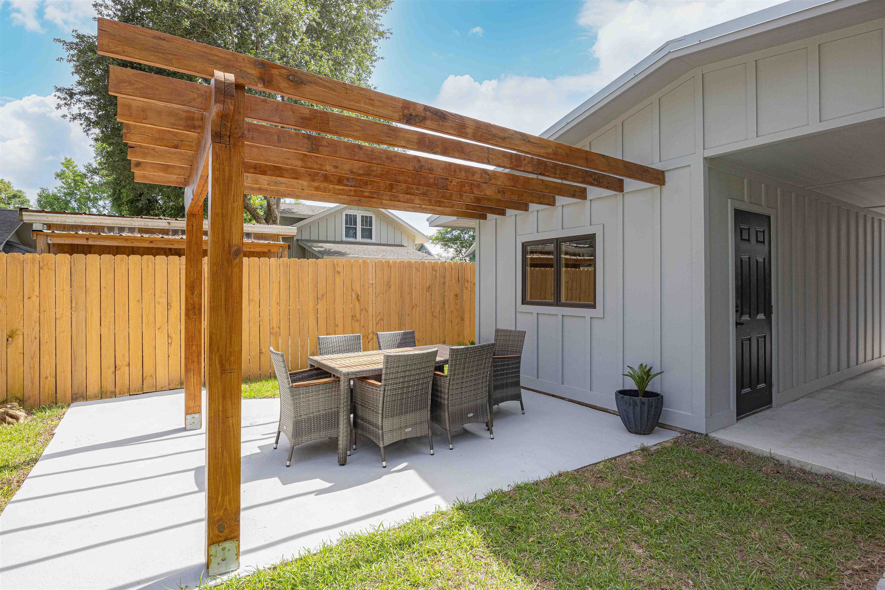 362 Azalea Street Fairhope, AL 36532 - Photo 4 of 45