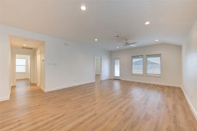 $2,400 | 29418 Emilys Rock Lane, Fulshear, TX 77494