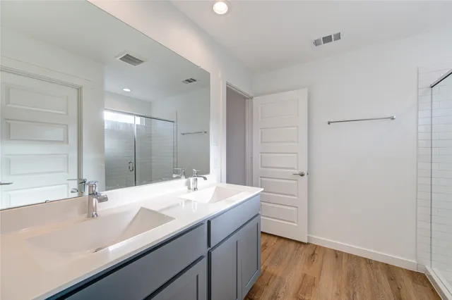 $2,400 | 29418 Emilys Rock Lane, Fulshear, TX 77494