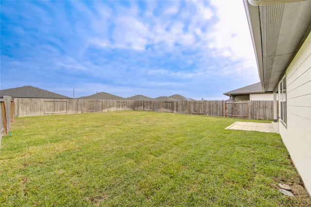$2,400 | 29418 Emilys Rock Lane, Fulshear, TX 77494
