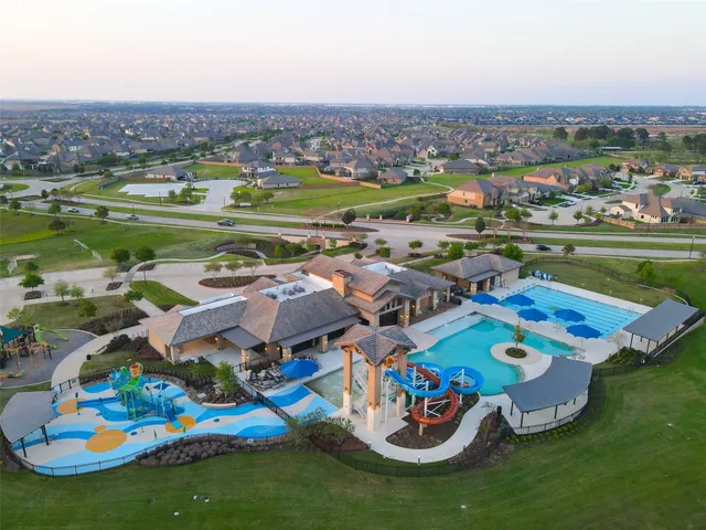 $2,400 | 29418 Emilys Rock Lane, Fulshear, TX 77494