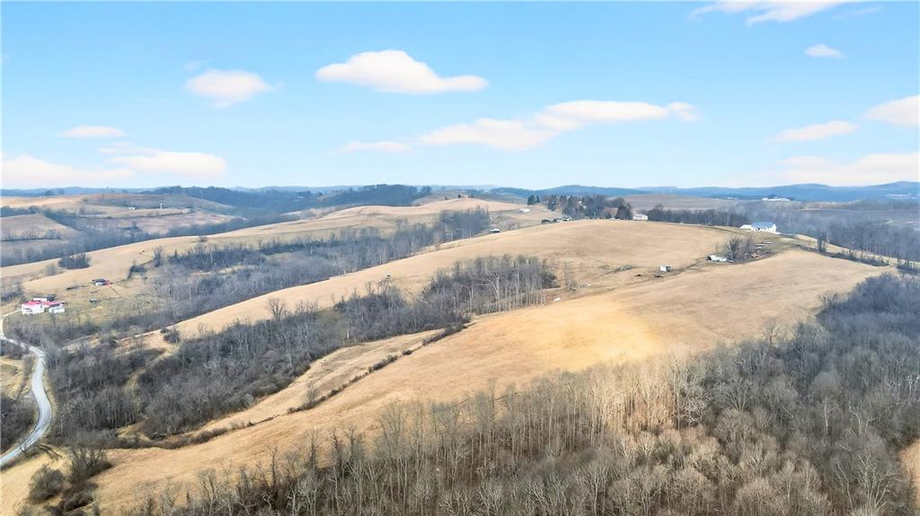 275 Newman Road Taylorstown, PA 15365 - Photo 30 of 50 a view of an ocean and a mountain