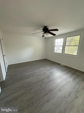 $2,300 | 4 Roanoke Court, Willingboro, NJ 08046