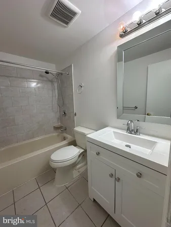 $2,300 | 4 Roanoke Court, Willingboro, NJ 08046