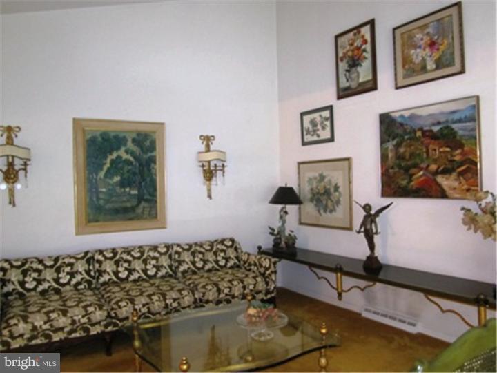 1911 Cobden Road Glenside, PA 19038 - Photo 2 of 24 Living Room