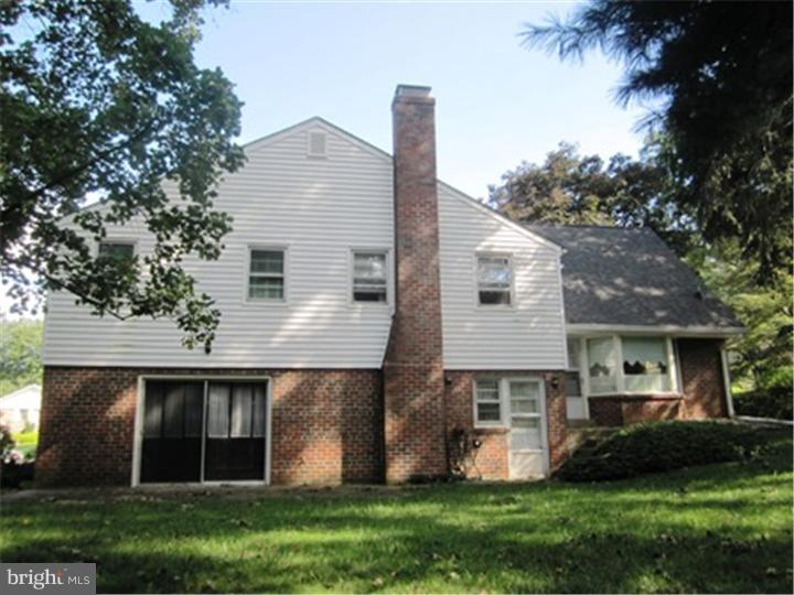 1911 Cobden Road Glenside, PA 19038 - Photo 24 of 24 Exterior Back