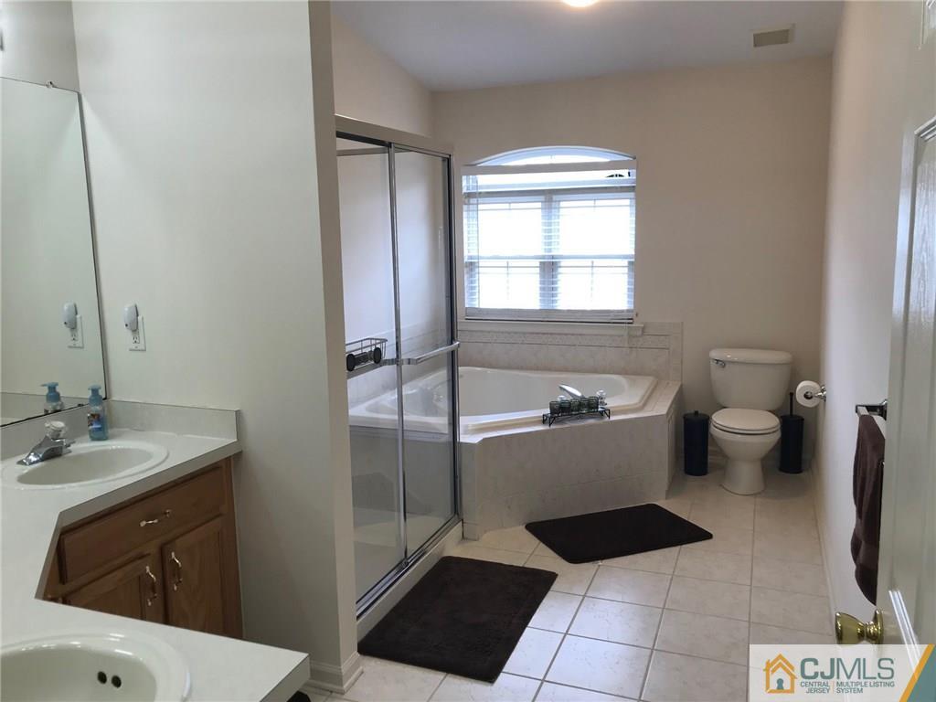 4 Rondell Lane, Unit 197 Old Bridge, NJ 08879 - Photo 16 of 31 Gallery Image 16