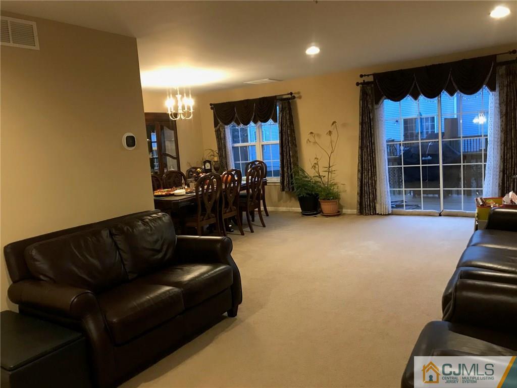 4 Rondell Lane, Unit 197 Old Bridge, NJ 08879 - Photo 4 of 31 Gallery Image 4