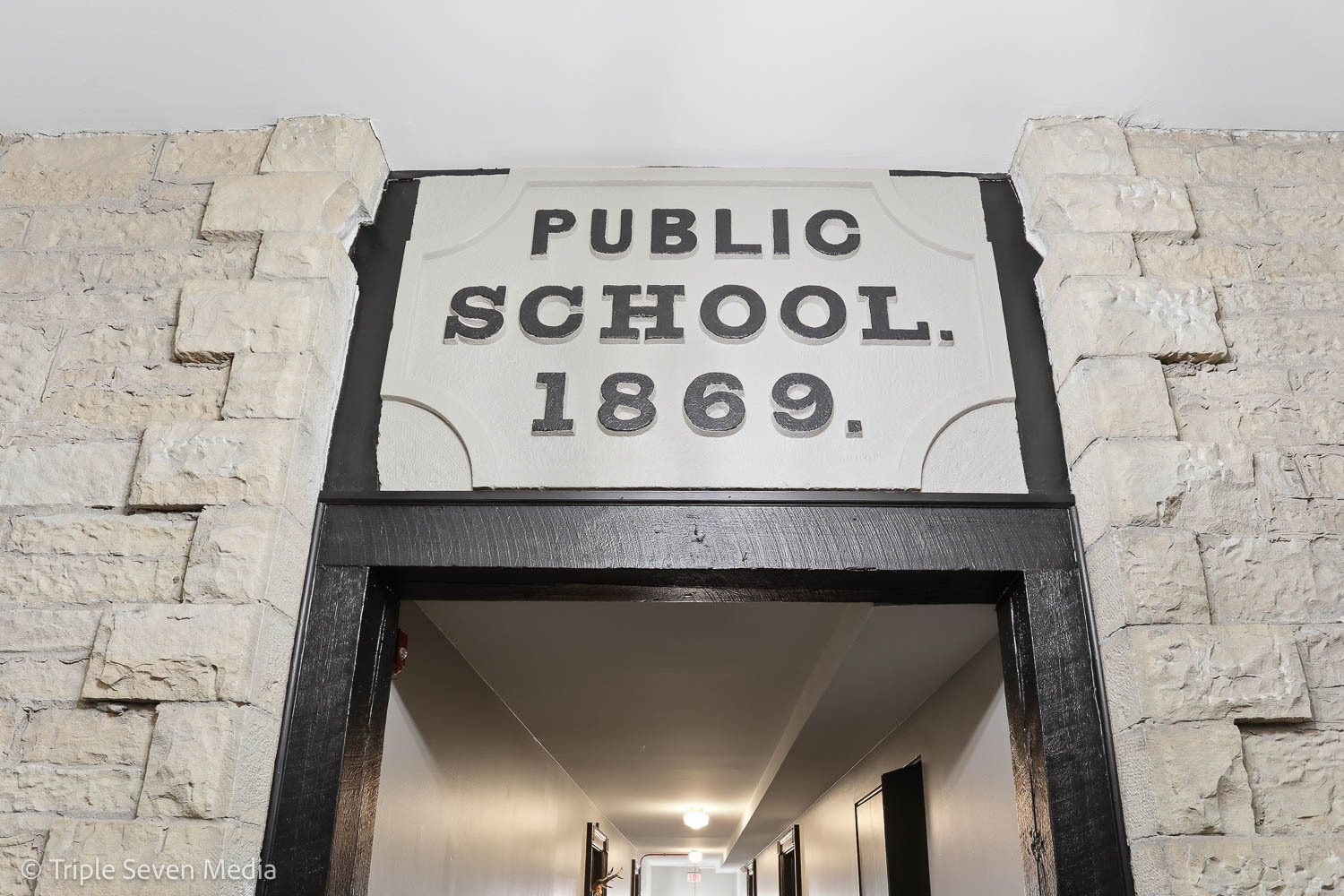 400 McCarthy Road, Unit 419 Lemont, IL 60439 - Photo 9 of 62