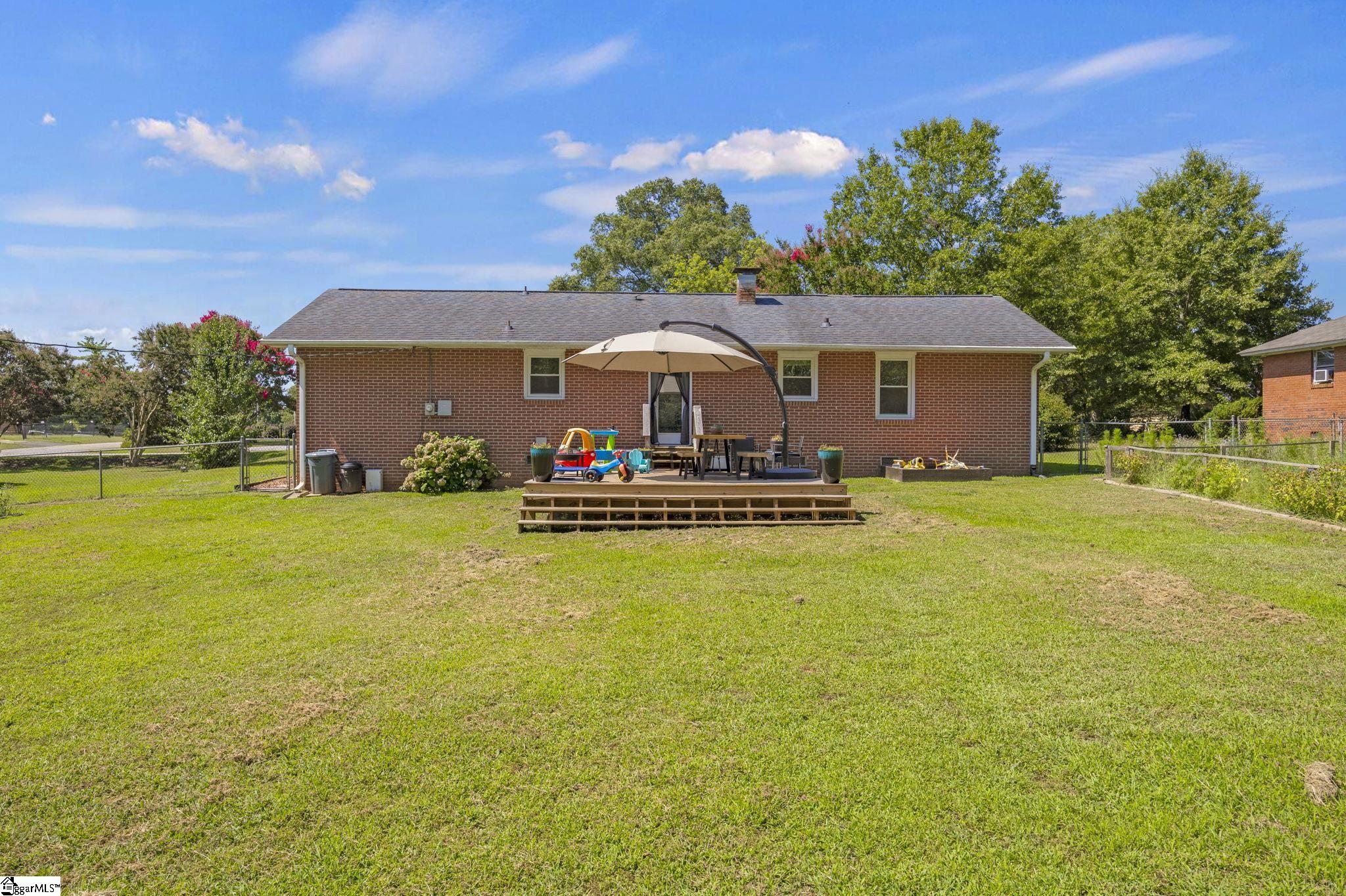 202 Chestnut Boulevard Anderson, SC 29625 - Photo 29 of 36