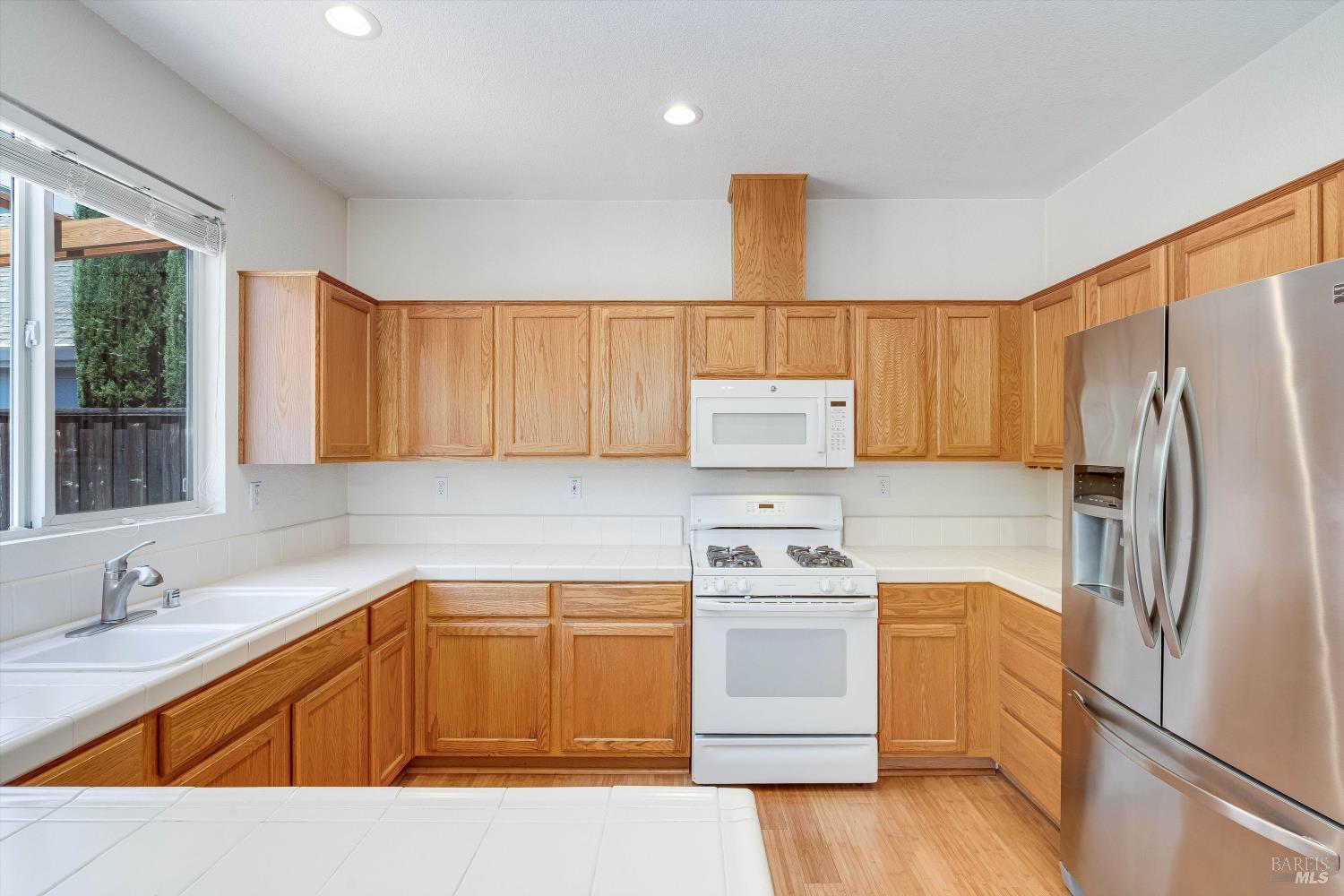 1715 Spur Ridge Lane Healdsburg, CA 95448 - Photo 8 of 39